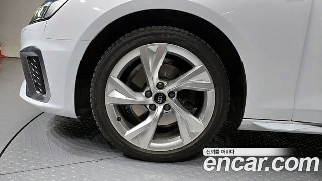 Audi A4 (B9) Premium, 2021 все фото