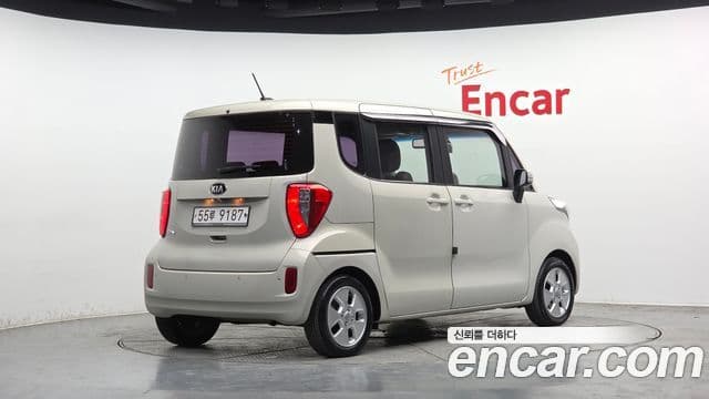 Kia Ray Luxury, 2012 2