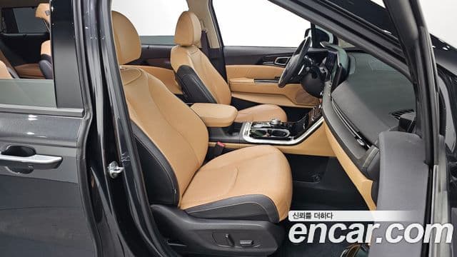 Kia Carnival 4세대 Signature, 2023 11