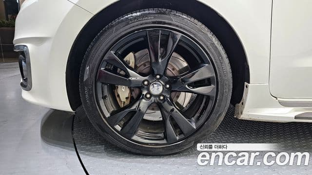 Kia All New Carnival Noblesse, 2016 все фото