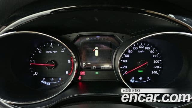 Kia All New Carnival Noblesse, 2016 8