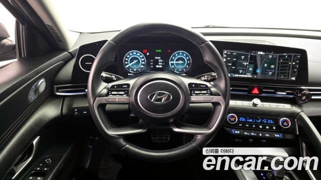 Hyundai Avante (CN7) Inspiration, 2022 13