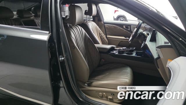 Kia K8 гибрид Signature, 2023 12