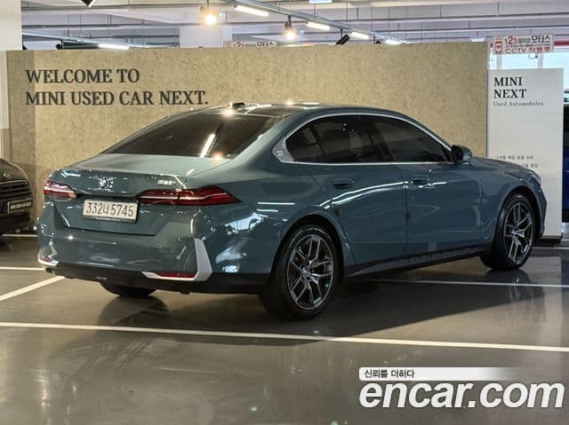 BMW 5시리즈 (G60), 2025 2