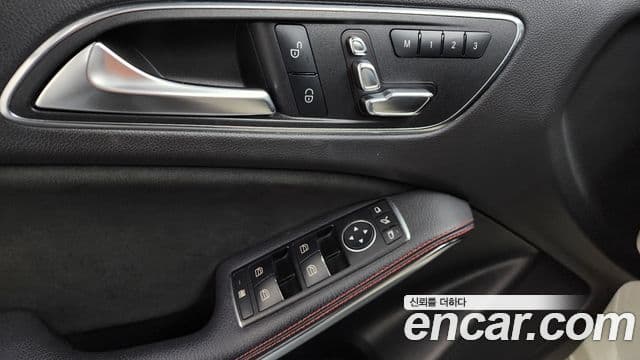 Mercedes-Benz A-класс W176 AMG Line, 2018 14