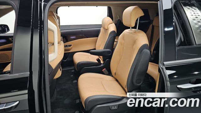 Kia Carnival 4세대 Signature, 2023 12