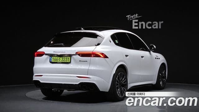 Maserati Grecale 2.0 AWD Modena, 2023 2