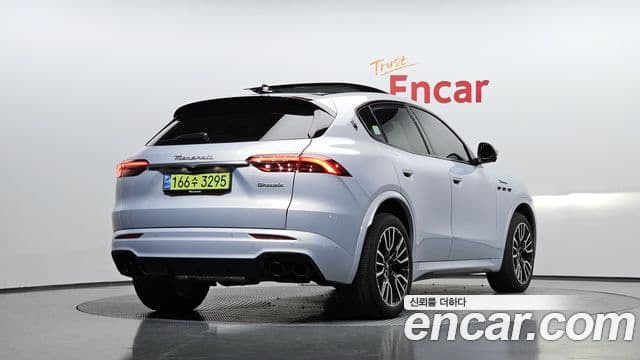 Maserati Grecale 2.0 AWD Modena, 2023 2