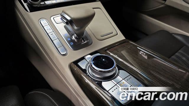 Genesis G90 Premium Luxury, 2019 9