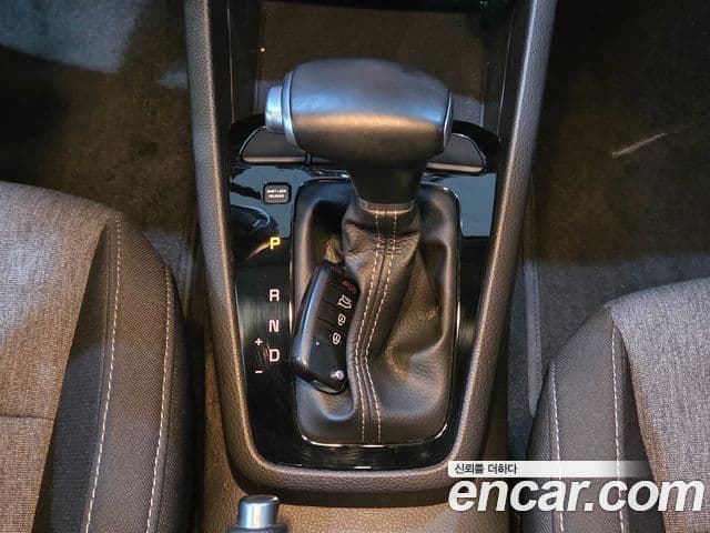 Kia Stonic Deluxe, 2018 12