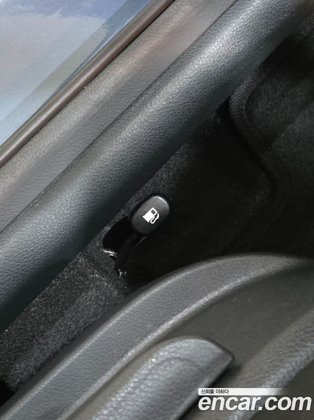 Kia Stonic Deluxe, 2018 17