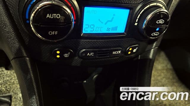 Hyundai Accent(новый кузов / новое поколение) 1.6 GDI top, 2012 16