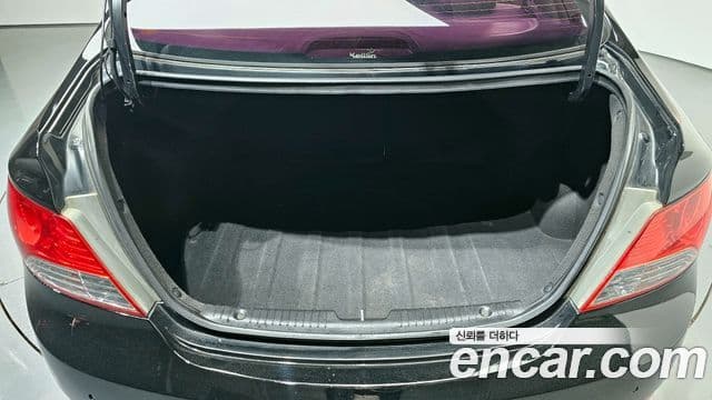 Hyundai Accent(новый кузов / новое поколение) 1.6 GDI top, 2012 20