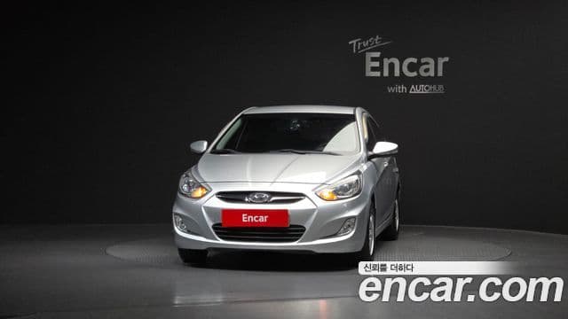 Hyundai Accent(новый кузов / новое поколение) Premier, 2011 3