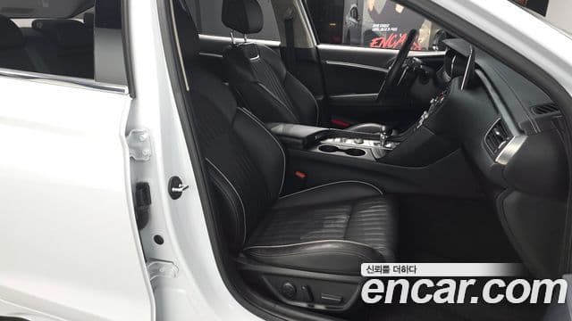 Genesis G70 Elite, 2019 10