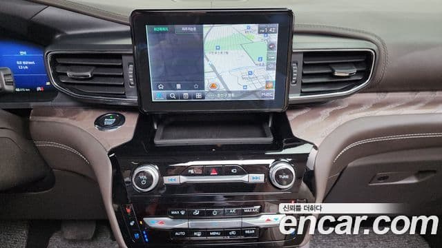 Ford Explorer 6세대 3.0 Platinum 4WD, 2021 14
