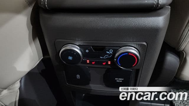 Ford Explorer 6세대 3.0 Platinum 4WD, 2021 19