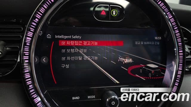 Mini Cooper 3세대, 2022 16