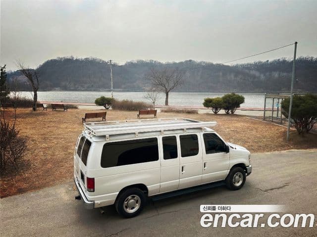 Ford E-Series E-150, 2014 19