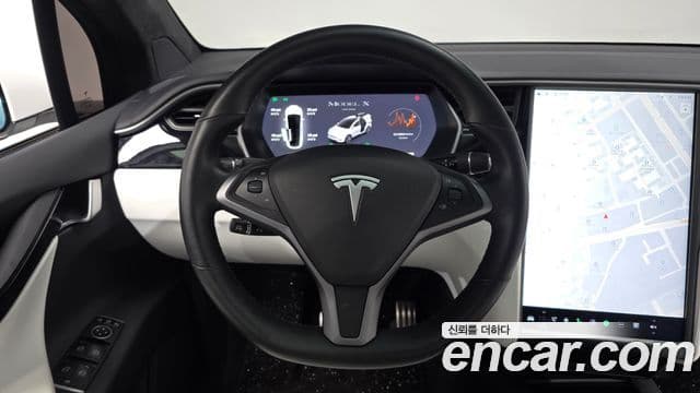 Tesla модель X Long Range, 2019 14