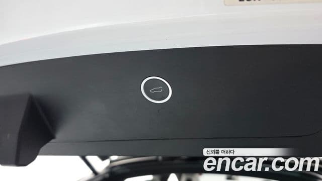 Tesla модель X Long Range, 2019 20