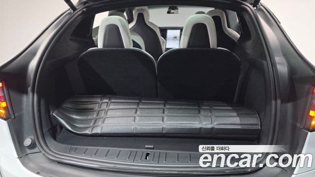 Tesla модель X Long Range, 2019 21