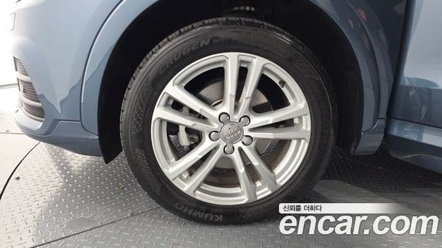 Audi Q3 8U, 2016 все фото