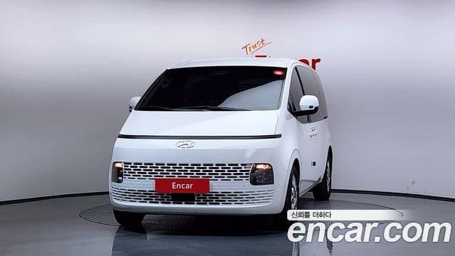 Hyundai Staria Modern, 2022 3