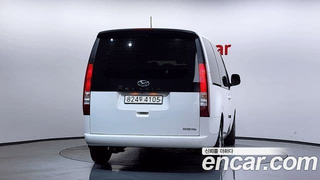 Hyundai Staria Modern, 2022 4