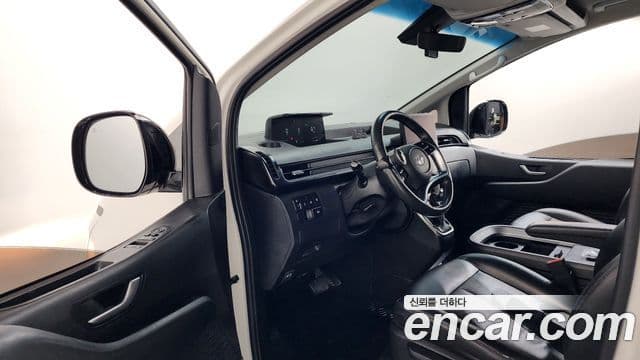 Hyundai Staria Modern, 2022 10