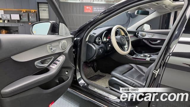 Mercedes-Benz C-класс W205 Avantgarde, 2017 11