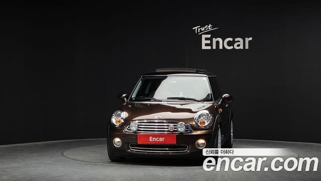 Mini Cooper Mayfair, 2010 3