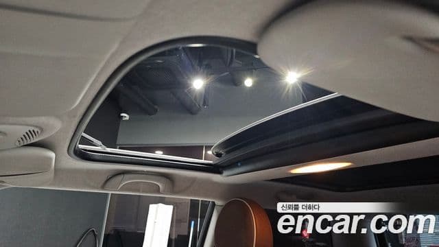 Mini Cooper Mayfair, 2010 19