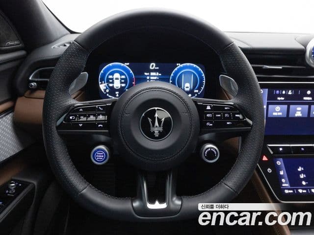 Maserati Grecale 2.0 AWD GT, 2024 13
