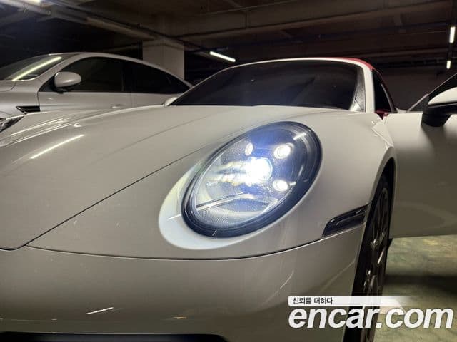 Porsche 911 (992) Carrera 4S кабриолет, 2021 9