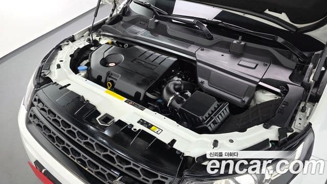 Land Rover Discovery Sport 2.0 TD4 SE (150 hp), 2017 6