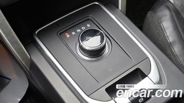 Land Rover Discovery Sport 2.0 TD4 SE (150 hp), 2017 9