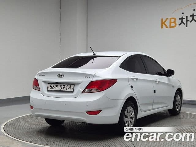 Hyundai Accent(новый кузов / новое поколение) 1.4 VVT Smart, 2016 4