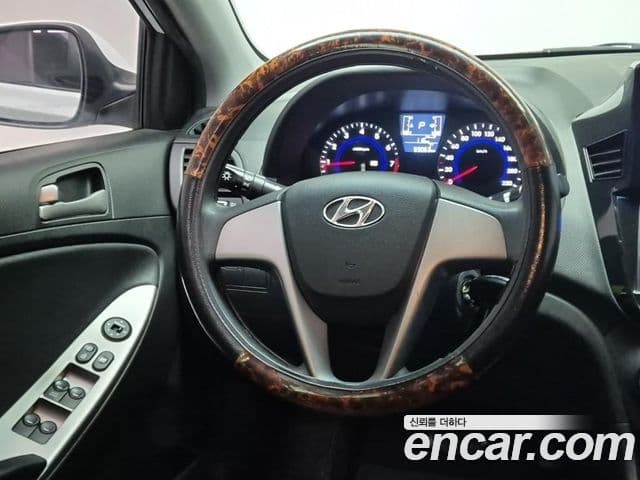 Hyundai Accent(новый кузов / новое поколение) 1.4 VVT Smart, 2016 12