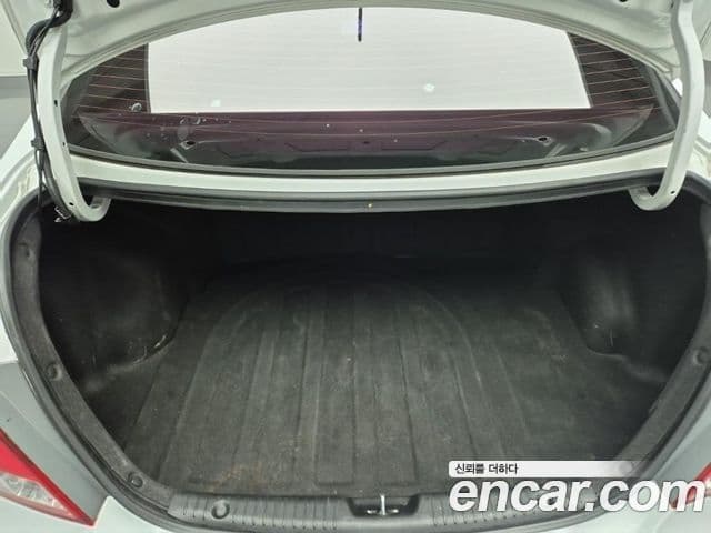 Hyundai Accent(новый кузов / новое поколение) 1.4 VVT Smart, 2016 19