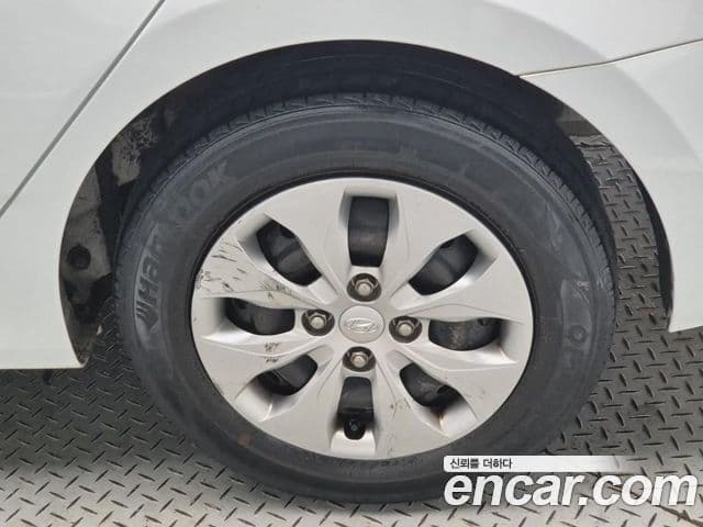 Hyundai Accent(новый кузов / новое поколение) 1.4 VVT Smart, 2016 20