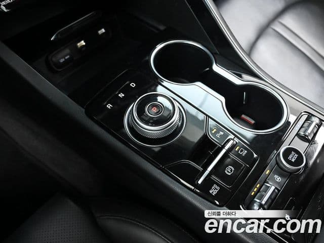 Kia K5 гибрид 3세대 Noblesse, 2023 9