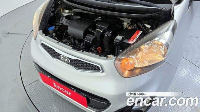 Kia All New Morning Deluxe Trendy, 2014 6