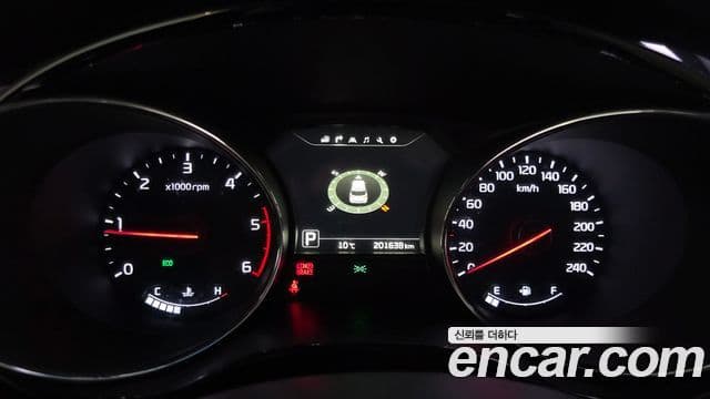 Kia All New Carnival Noblesse, 2016 8