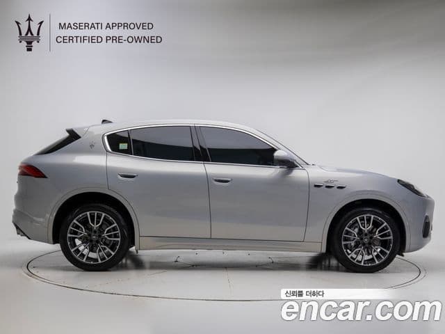 Maserati Grecale 2.0 AWD GT тип P, 2024 3
