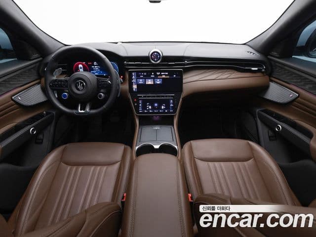 Maserati Grecale 2.0 AWD GT тип P, 2024 7