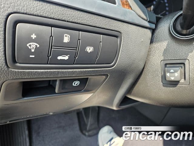 Hyundai Genesis DH Premium, 2014 9