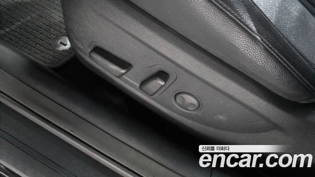 Kia K5 2세대 Prestige, 2016 17