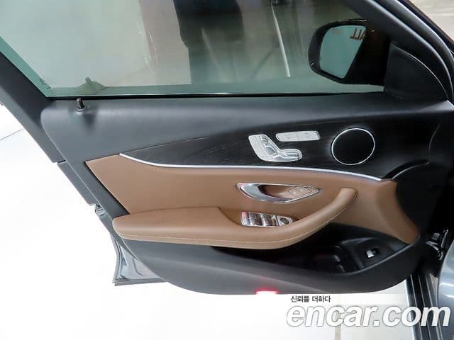 Mercedes-Benz E-класс W213 Avantgarde, 2019 14