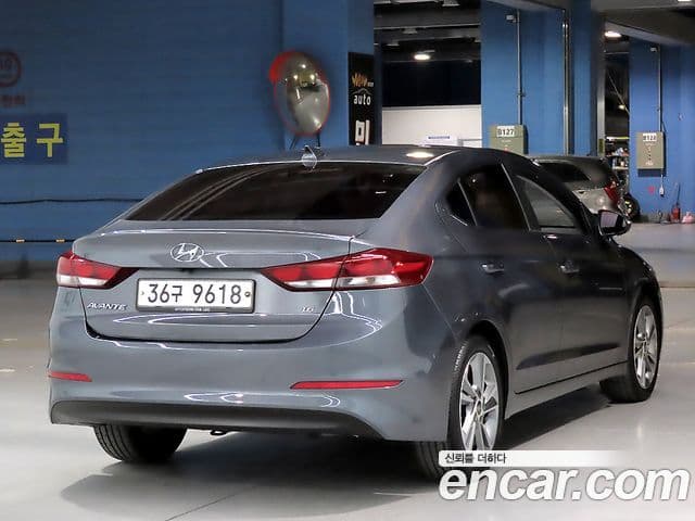 Hyundai Avante AD 1.6 GDI Value Plus, 2018 4